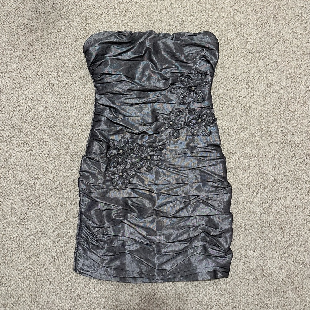 strapless silver dress with flowers